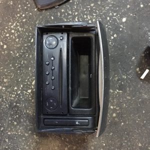 Renault Laguna 2 Çıkma Orijinal CD Çalar Çerçevesi