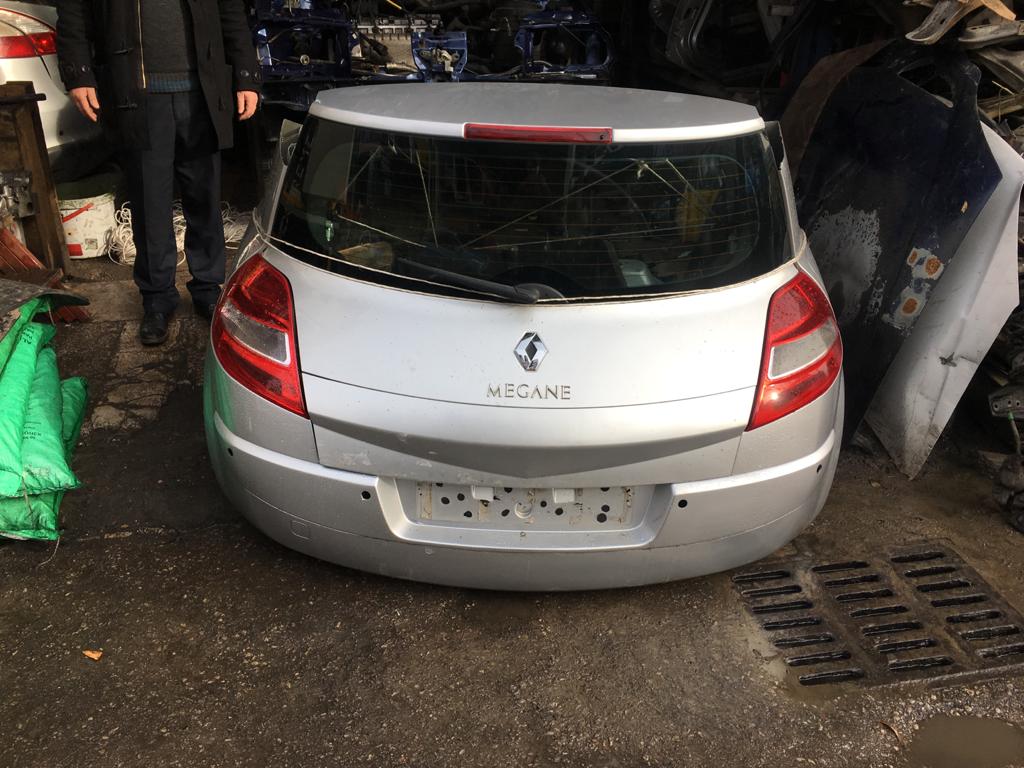renault-megane-2-cikma-orijinal-hatchback-komple-arka Renault Megane 2 Çıkma Orijinal Hatchback Komple Arka