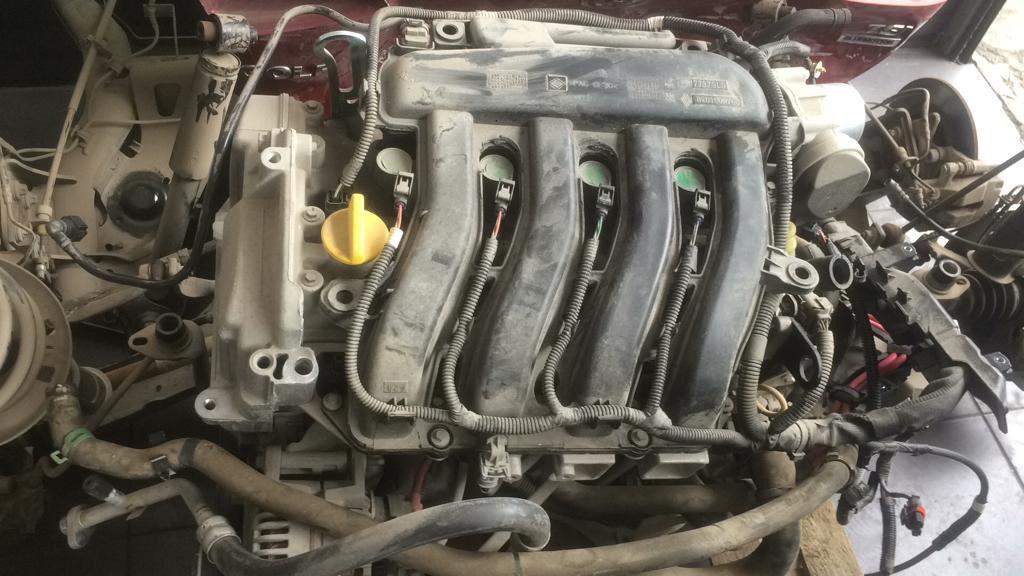 renault-megane-3-cikma-orijinal-1.6-16v-k4m-komple-motor Renault Megane 3 Çıkma Orijinal 1.6 16V K4M Komple Motor