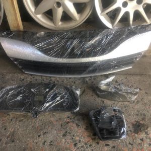 Renault Laguna 2 Çıkma Orijinal Ön Panjur
