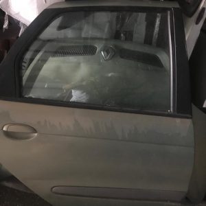 Renault Scenic Çıkma Orijinal Sağ Arka Kapı