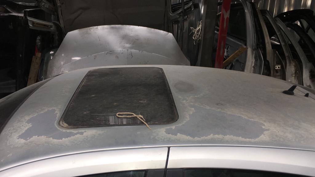 renault-laguna-2-cikma-orijinal-komple-kesme-sunrooflu-tavan Renault Laguna 2 Çıkma Orijinal Komple Kesme Sunrooflu Tavan