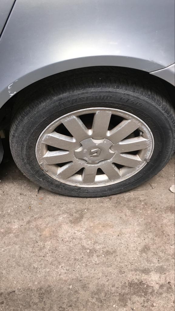 renault-laguna-2-cikma-orijinal-celik-jant Renault Laguna 2 Çıkma Orijinal Çelik Jant