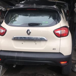 Renault Captur Çıkma Orijinal Bagaj Kapağı