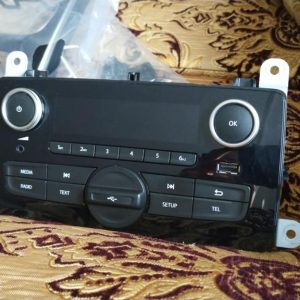 Renault Clio 4 Çıkma Orijinal Teyp CD Çalar