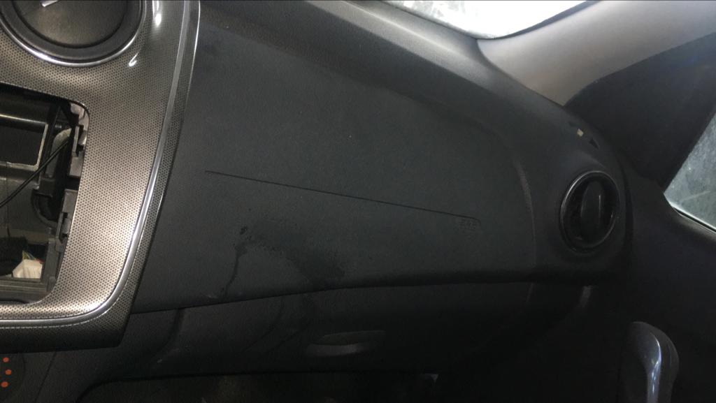 dacia-sandero-cikma-orijinal-sag-airbag Dacia Sandero Çıkma Orijinal Sağ Airbag