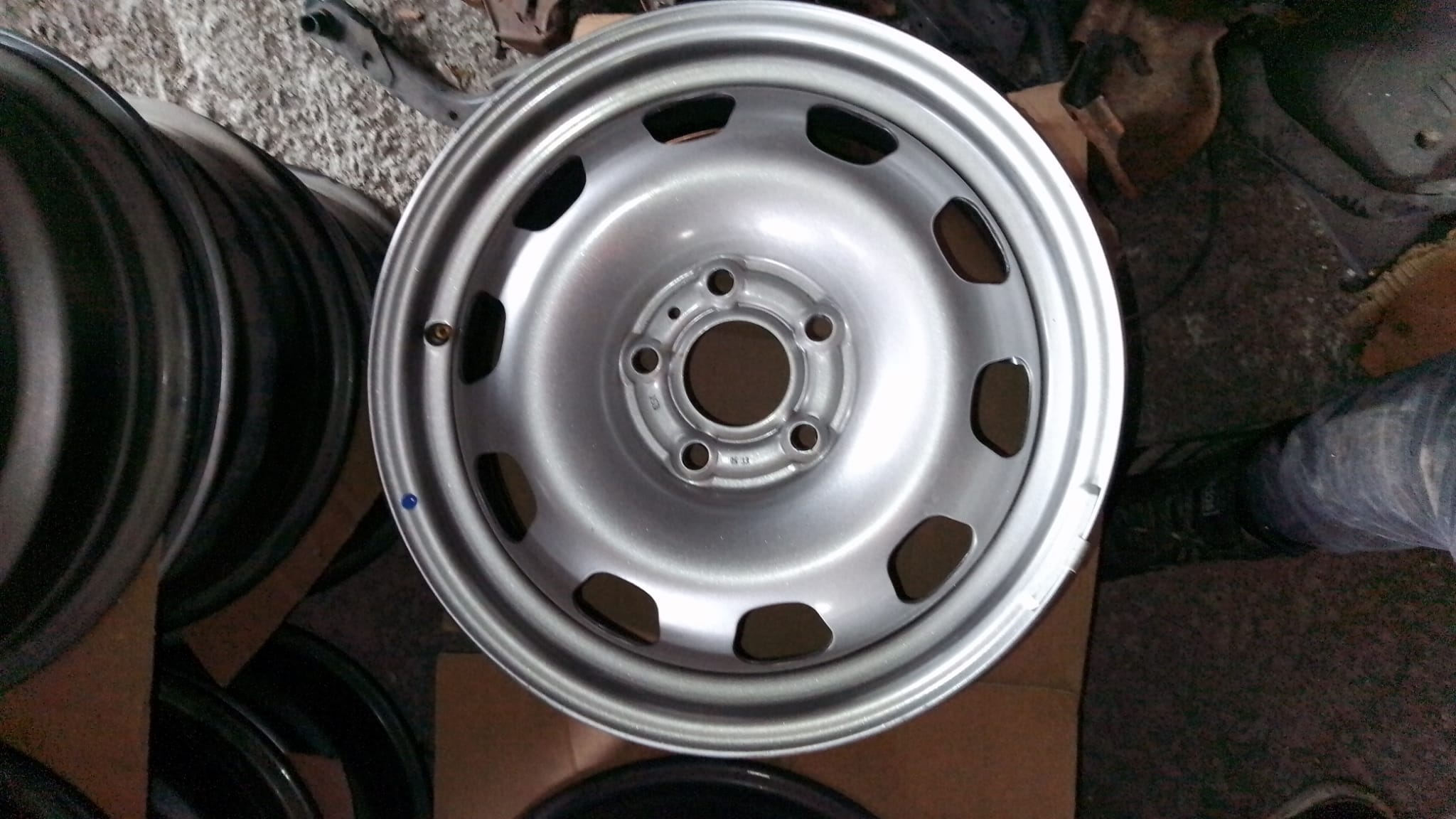 2E0E3680-BCC3-4909-AD26-BF1AC79CB619
