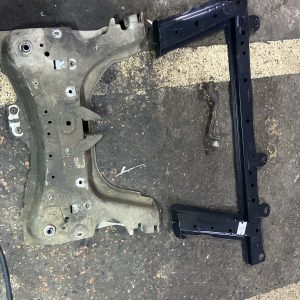 Renault Clio 4 çıkma orjinal beşik