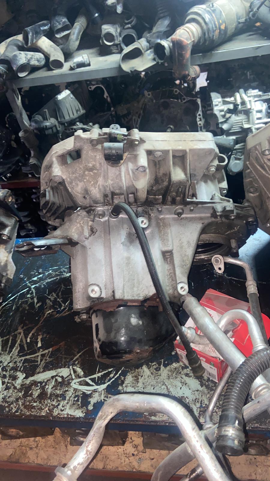 Renault megane 1 çıkma orjinal komple şanzıman Renault megane 1 çıkma orjinal komple şanzıman