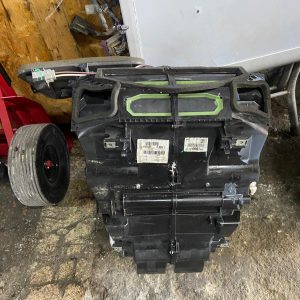 Renault megane 4 çıkma orjinal kalorifer kutusu