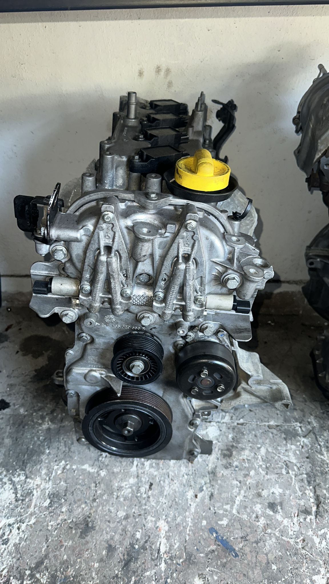 Renault captur 4 1.2 TCE H5F komple çıkma motor Renault captur 4 1.2 TCE H5F komple çıkma motor