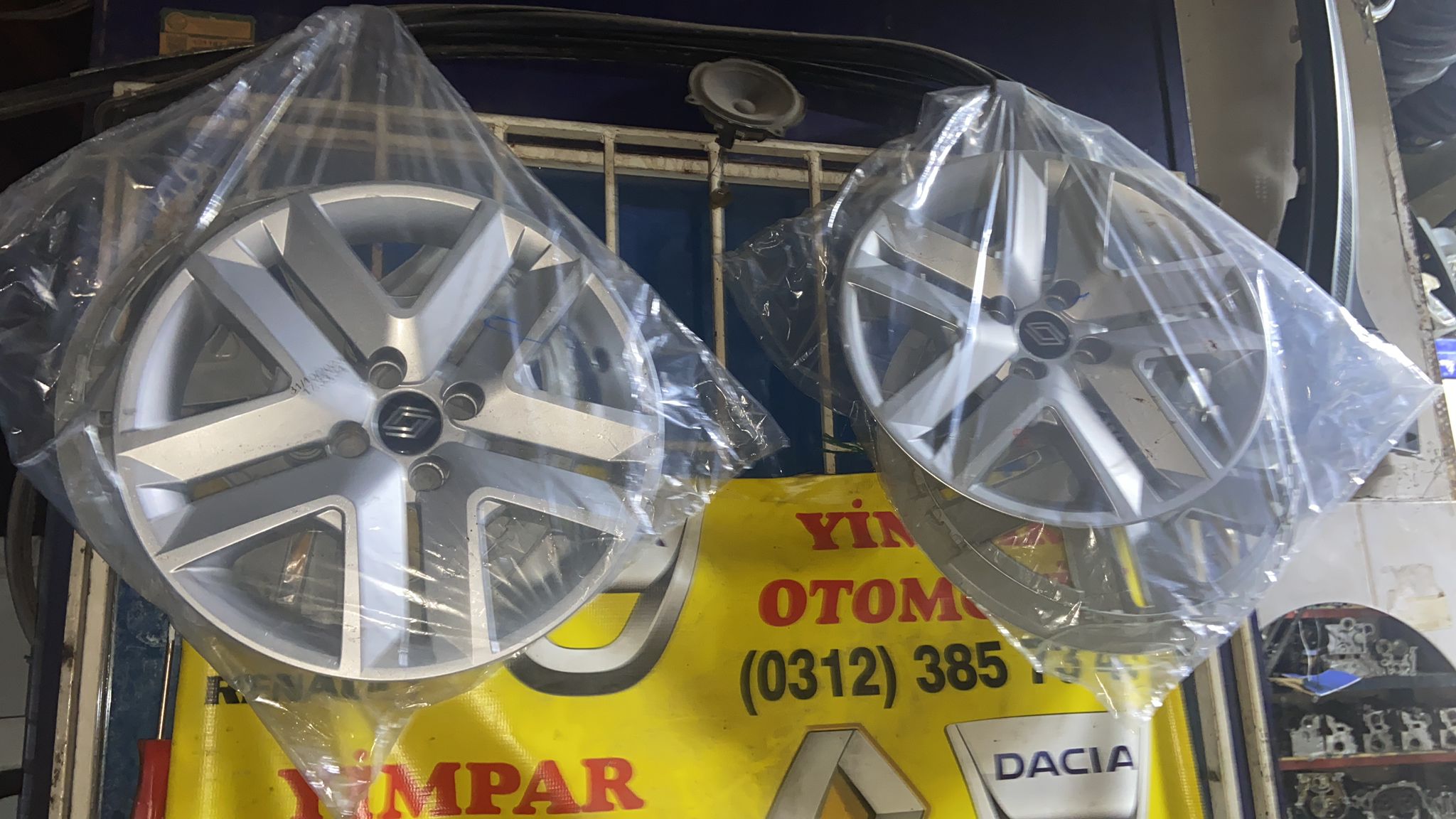 Renault clio 5 sıfır orjinal jant kapağı Renault clio 5 sıfır orjinal jant kapağı